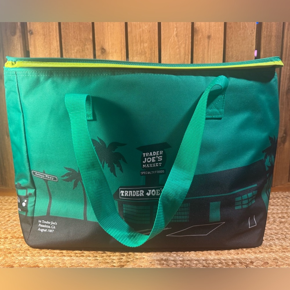 Trader Joe's Green Insulated Bag